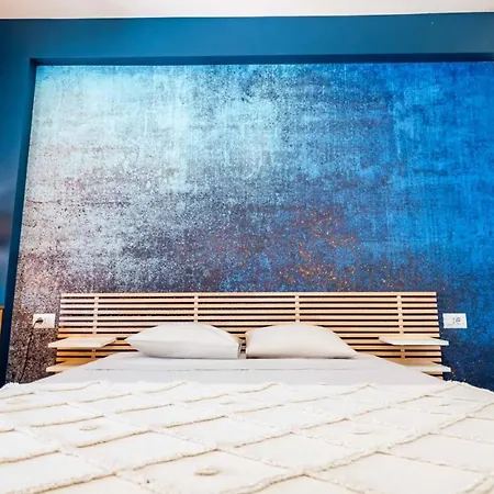 Apartment Blue Sea *