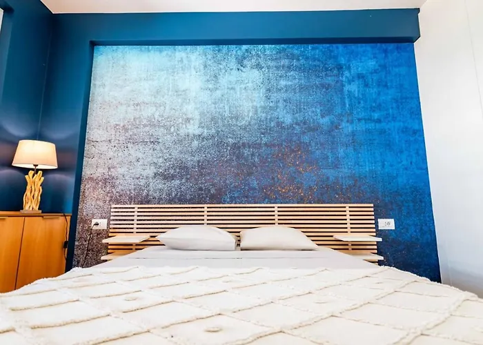 Apartment Blue Sea *